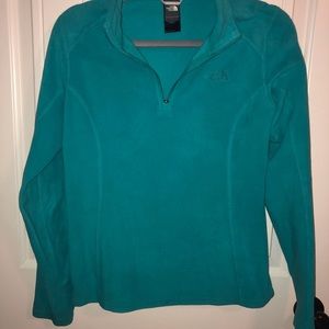 North face pullover